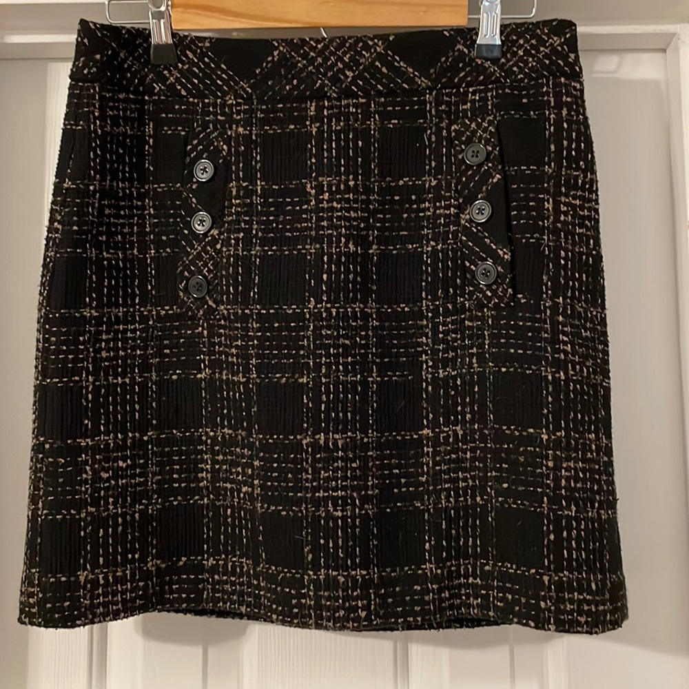 GUC Loft skirt